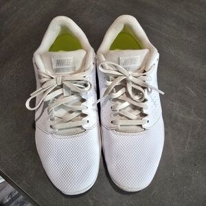 Nike Sideline IV Women’s Cheer Shoes White Size 7.5 943790-100